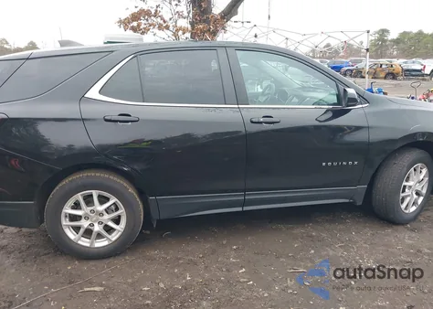 2022 Chevrolet Equinox Awd Lt z USA, uszkodzony, nr VIN 3GNAXUEV5NL115707